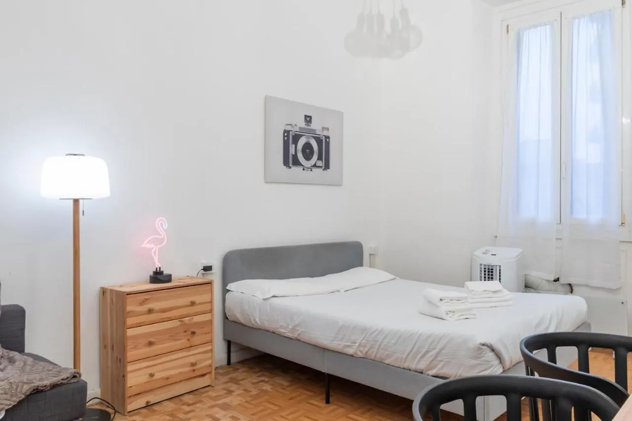 I Host Apartment - Chavez 2 Milan